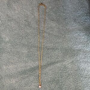 NWOT pink heart necklace